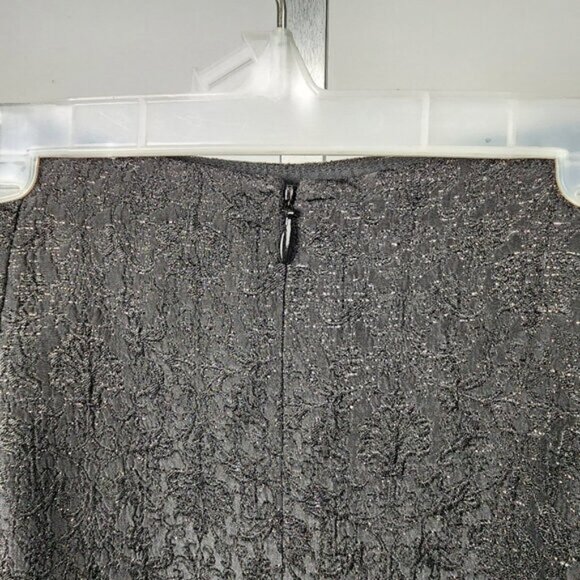 Linea Domani Black Flower Lace Pencil Skirt Size 6 - Picture 4 of 5